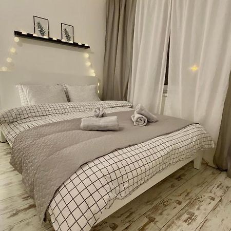 Cosy&White Apartment In Daugavpils Eksteriør billede